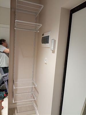 Компактная гардеробная система в прихожую 45 см глубиной